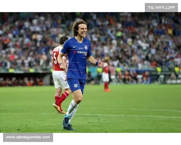 大卫路易斯的场上位置解析及其在足球比赛中的多面角色